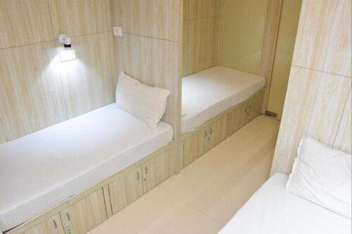Bkc Corporate Hostel Ac Dormitory มุมไบ ภายนอก รูปภาพ