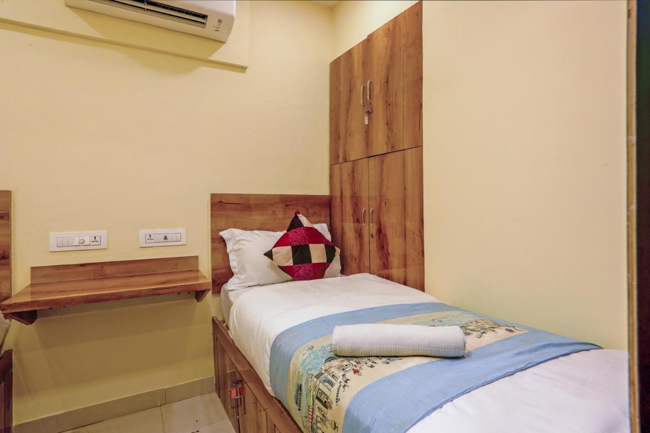 Bkc Corporate Hostel Ac Dormitory มุมไบ ภายนอก รูปภาพ