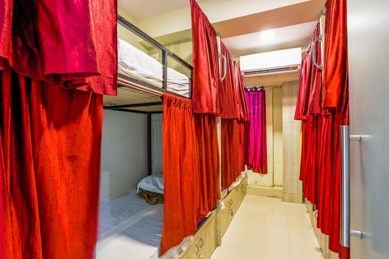Bkc Corporate Hostel Ac Dormitory มุมไบ ภายนอก รูปภาพ