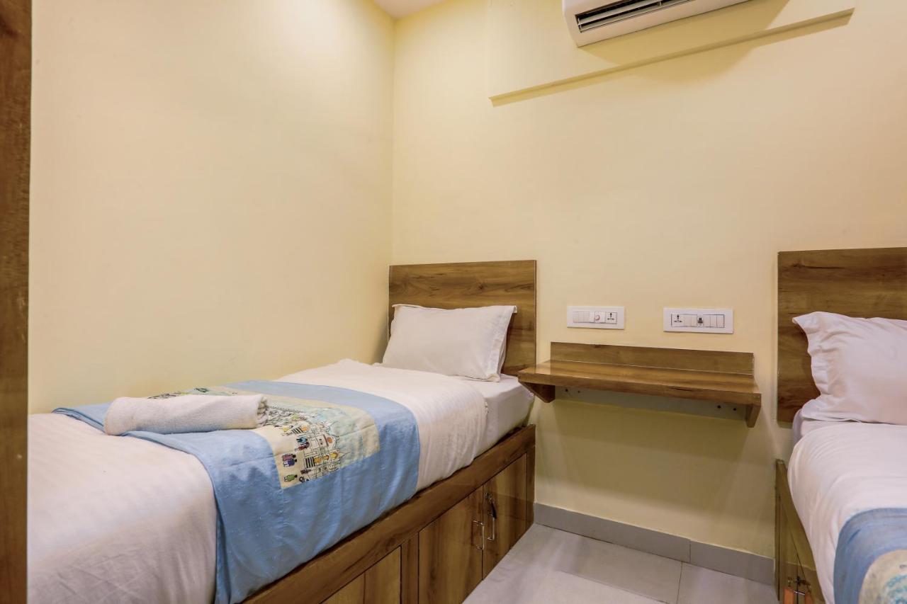 Bkc Corporate Hostel Ac Dormitory มุมไบ ภายนอก รูปภาพ